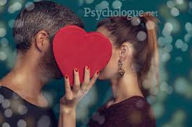 Cette catégorie représente le point de vue féminin sur la drague, la séduction et les relations intimes. Pourquoi Les Femmes Plus Jeunes Preferent Sortir Avec Des Hommes Plus Ages Psychologue Net