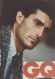 A light parting is made and the hair is dyed to look more graceful. Short Dark Hair Long Blonde Hair Most Handsome Men