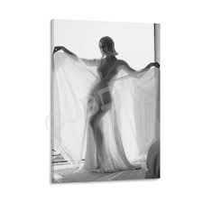 Amazon.com: MOJDI Sexy Art Poster of Actress Elle Fanning (3) Canvas  Painting Wall Art Poster for Bedroom Living Room Decor 20x30inch(50x75cm)  Frame-style: Posters & Prints