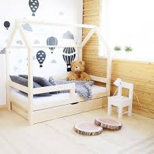 C'est un marqueur fort dans cette douce chambre d'enfant. Lit Cabane Avec Tiroir Gigogne Milo Avec Ou Sans Barrieres Lit Cabane