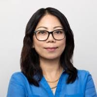 Dina Rosen's Instagram, Twitter & Facebook