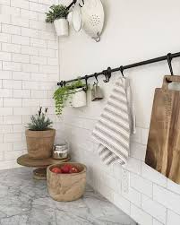 The rapid setting formula results in high early strength and dense joints for the. Beautiful Homes Of Instagram Home Bunch Interior Design Ideas Rolling Fog Grout Rolling Fog Grout White Wall Colors White Tiles Grey Grout