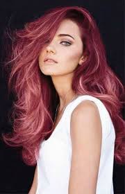 Rose Jusqu Au Bout Des Cheveux Hair Styles Light Red Hair Burgundy Hair Ombre