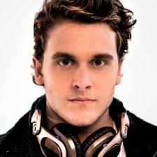 Bruno Martini feat Shaun Jacobs