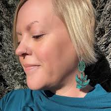 Billy Strings Gild the Lily Earrings