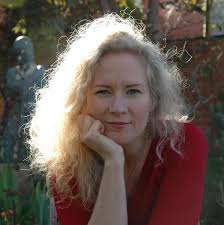 Review & Author Interview: The Year It All Ended by Kirsty Murray