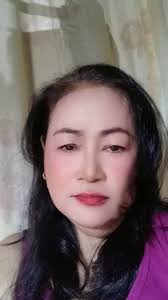 Having a senior and kindergartner at the same time