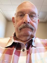 Does anyone remember Robert or Bob Burke ? I have tried to find him