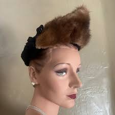 LORI BONN Cushion Cut Citrine Earrings & Sterling Silver Variegated Necklace