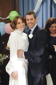 A 30 Rock Wedding See Liz Lemon Get Married Tv Weddings Liz Lemon Wedding Dress Gallery