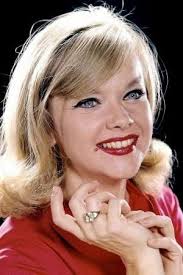 Ann Blyth "Queen of the Nile" everlasting youth of an actress gets the  curiosity of a reporter. season 5 episode 23 1964