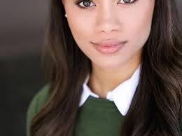 Amanda Tavarez : sa biographie, filmographie, et quelques photos