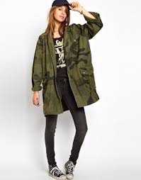 Vous allez adorer le style militaire de ce manteau officier. Tous Les Styles De La Veste Militaire Femme Archzine Fr