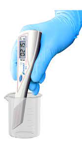 Dip Style Digital Refractometers Slowly Replace Urine Test Strips Why Wrestling Hydration Assessors And Athletic Trainers Are Making The Switch