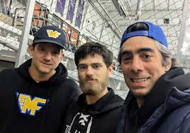 Jonathan Quick, confirmed Ducks fan. Matt Moulson, not a Ducks fan :  r/AnaheimDucks