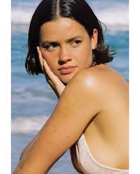 Hi @eva.bateman for @rhythmswimwear 🌀 #35mmfilm