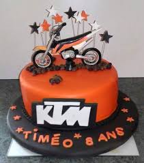 Moto Cross Ktm En Pate A Sucre Gateau Moto Gateau Motocross Anniversaire Moto