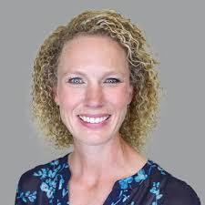 Amy Combs's Instagram, Twitter & Facebook