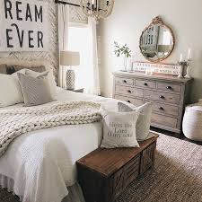 Master Bedroom Ideas Summer Bedroom Farmhouse Style Farmhouse Decor Bedroom Bedroomideas Diy Remodel Bedroom Rustic Bedroom Design Modern Master Bedroom