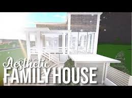 Bloxburg builds bloxburgbuilds twitter in 2019 house. Bloxburg Aesthetic Family House Youtube Modern Family House Family House House Plans With Pictures