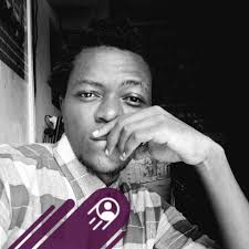 🍬 100 FCFA, 6 morceaux de canne à sucre… Une leçon de business en toute  simplicité ! Assis dans ma voiture, je déguste ces morceaux de canne à  sucre achetés à Bonamoussadi,