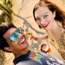 Kiss band forms with makeup in 1973