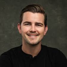 Jamie Nease's Instagram, Twitter & Facebook