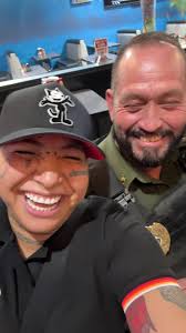 Pancho Barraza: Apoyo a la Comunidad