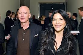 Known around the office for her perfect handwriting (featured on her own site, la sanch designs) and forever on the pursuit of the perfect party. Is A Shared Love Of Philanthropy The Secret To Jeff Bezos And Lauren Sanchez Happy Relationship