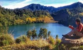 Pos 4 ke ranu kumbolo, keindahan danau ranu kumbolo terpampang jelas ketika melewati rute ini. 10 Gambar Danau Ranu Kumbolo Tulungagung 2021 Biaya Gumbolo