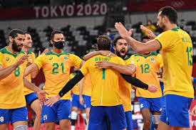O brasil entrou em quadra na madrugada deste sábado, 1°, pela última partida da fase de grupos do vôlei masculino nas olimpíadas de tóquio. Zs Fw6qebcgaim
