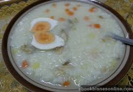 Bubur nasi berlauk bahan2 * 3 biji bawang kecik * 10 ulas bawang putih * 2½ inci halia * 1 biji ubi kentang * 1 batang lobak. Resepi Bubur Nasi Berlauk Ayam Yang Sedap Dan Enak