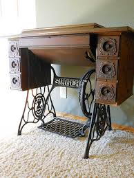 The Story Of Our Vintage Singer Sewing Machine Old Sewing Machines Antique Sewing Machines Sewing Machine Tables
