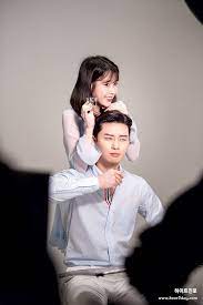 Park seo joon pointed out the dating rumors about him and actress park min young are not true and cleared up the suspicions presented by the netizens. T Lilac On Twitter Imagine Iu Being The Soccer Team Manager And Park Seo Joon Eventually Falls For Her Imagine Iu Being His Caring Girlfriend Helping Through The Recruitment And The Training
