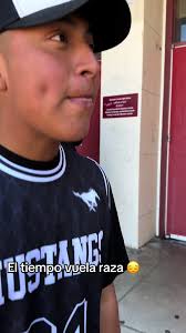 Y aunque no lo crean, mi compa y yo nos graduamos de la escuela de Elmore  (el increible mundo de Gumball)@Nxx 😀 #elincreiblemundodegumball  #elmore#fy#fyp#cartoonnetwork