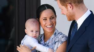 Meghan markle and prince harry to make 'pregnancy announcement' in 2020. Cutest Pics Of Meghan Markle And Prince Harry S Son Archie Entertainment Tonight