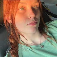 Does anyone in Hattiesburg make cookies like this for a baby's first  birthday party?