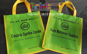 Tidak seperti bahan kain pada umumnya, kain blacu tidak memiliki warna. Tas Kain Sablon Di Pekanbaru Print Corner