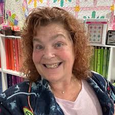 Does a community knitting group exist in my area?