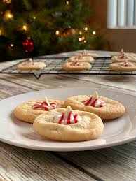 Simple recipes with simple steps, easy to implement in your classroom. The Easiest Peppermint Sugar Cookies Recipe 2 Ingredients