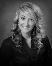 Photos) 2012 Pancake Day Queen contestants, escorts and Little Miss and  Misters