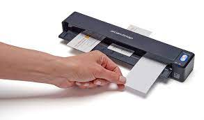 This free business card scanner app integrates seamlessly with hubspot crm. 10 Best Business Card Scanners Readers In 2021 Slashdigit