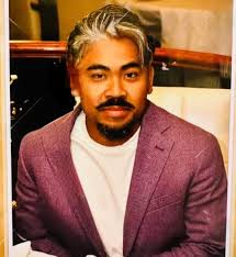 Happy birthday Christopher fair play to the dragon for the surprise  sesh.... get Billy and Pow to buy me a drink