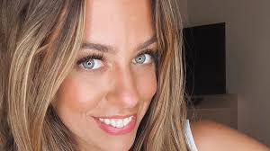 Vanessa mai entpuppt sich als echter glücksgriff für keyboarder marc fischer und gitarrist stefan kinski. On Mai Way Vanessa Mai Bekommt Schweisstreibende Show Promiflash De
