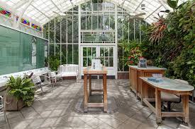 This week's sf happenings post features the sf urban film fest and butterfly exhibit at the conservatory of flowers. Inside San Francisco Golden Gate Park S Conservatory Of Flowers Curbed Sf