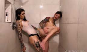 Mistress Damazonia 👑 on X: 🔥Just dropped to my OF🔥 @MrDexParker is  womanhandled in the shower in a tastefully cheesy  Plumber-getting-his-plumbing-fixed role play 😁 Watch it at a discount when  youre subscribed