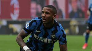 Latest on internazionale defender ashley young including news, stats, videos, highlights and more on espn. Ashley Young Agrees Personal Terms With Aston Villa As Free Transfer From Inter Milan Nears Completion Football News Sky Sports