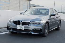 新型bmw5シリーズ試乗 eクラスを超えるスポーツカー顔負けのハンドリング clicccar com クリッカー eクラス bmw 5シリーズ スポーツカー