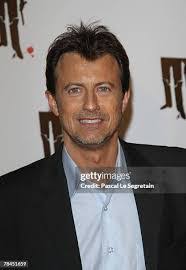 Vincent Perrot's Instagram, Twitter & Facebook