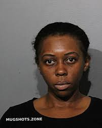 LYNETTE M MOORE 07/31/2023